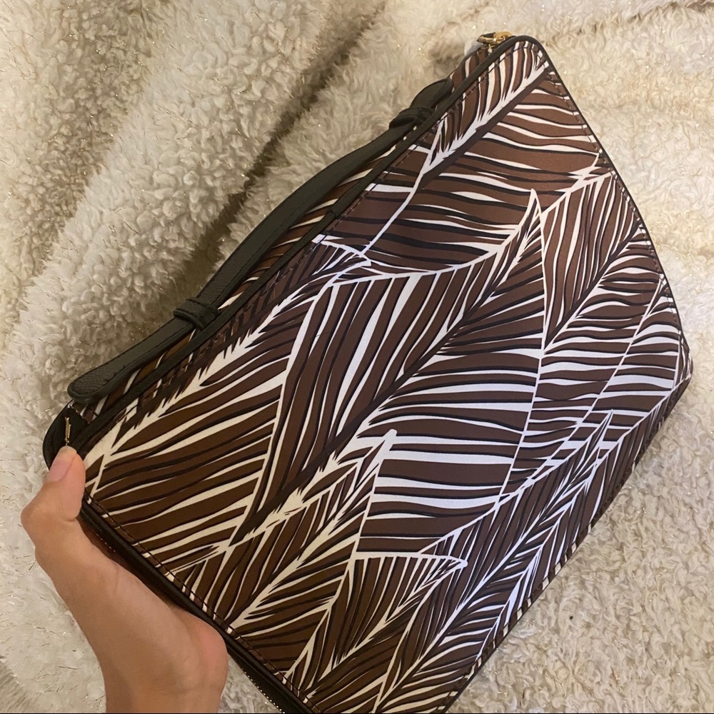 VERA BRADLEY TABLET SLEEVE